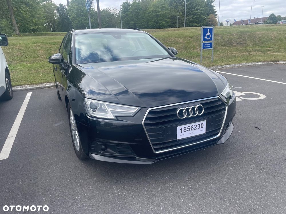 Audi A4 Avant 40 TDI S tronic - 26