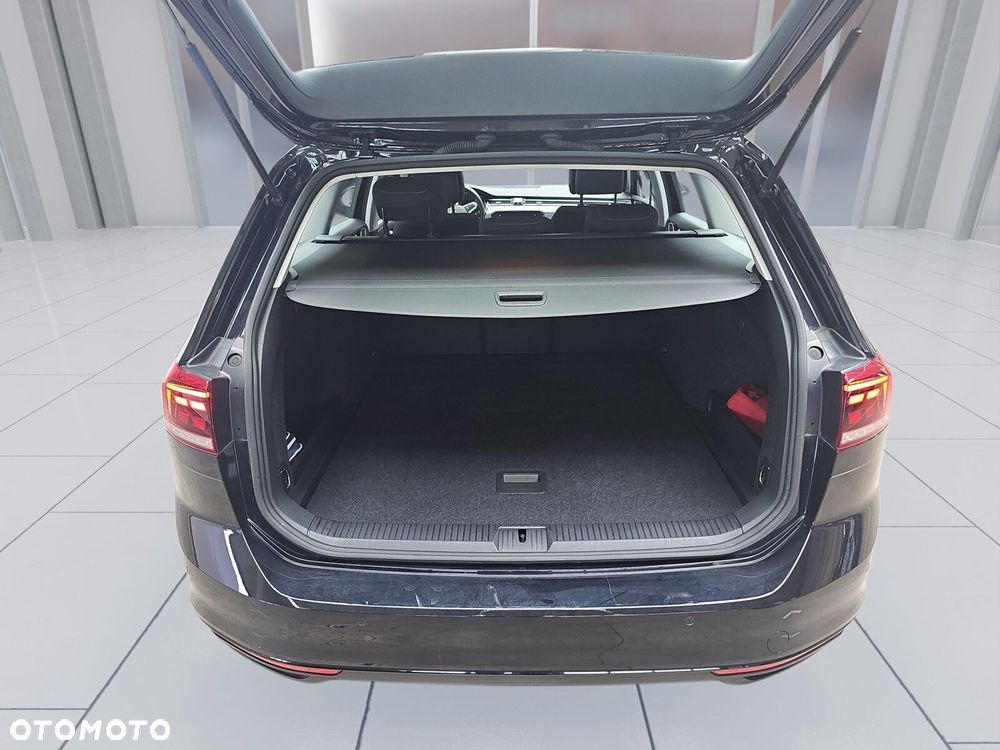 Volkswagen Passat Variant 1.5 TSI EVO Business DSG - 19