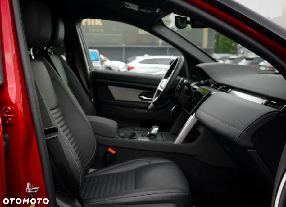 Land Rover Discovery Sport - 27