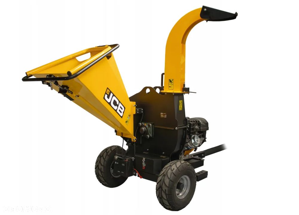 JCB rębak spalinowy do gałęzi rozdrabniacz do drewna 120 mm 15 KM - 6