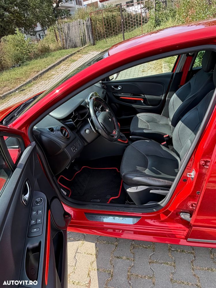 Renault Clio TCe 200 EDC Sport R.S. - 9