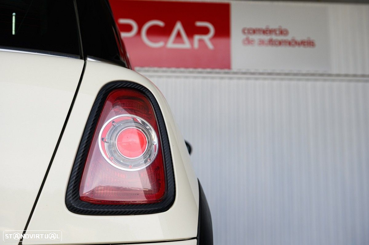 MINI 3 Portas Cooper D - 12