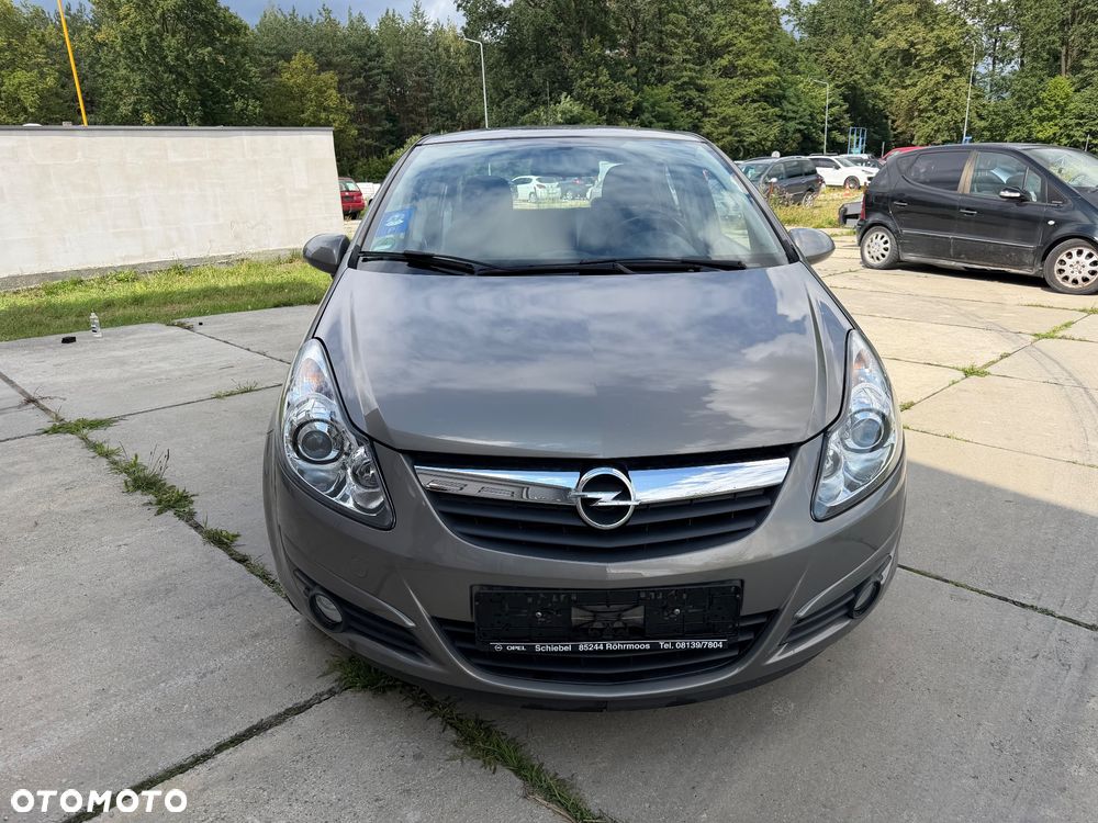 Opel Corsa 1.4 16V Edition - 1