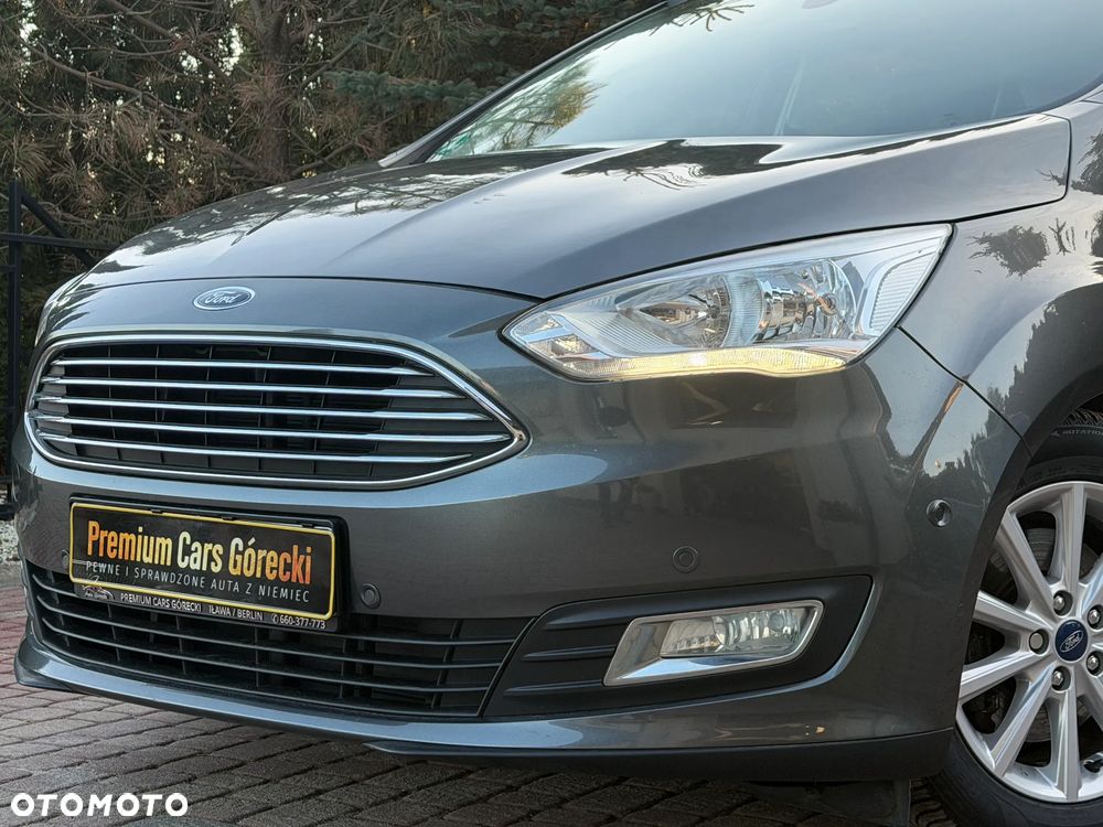 Ford Grand C-MAX - 34
