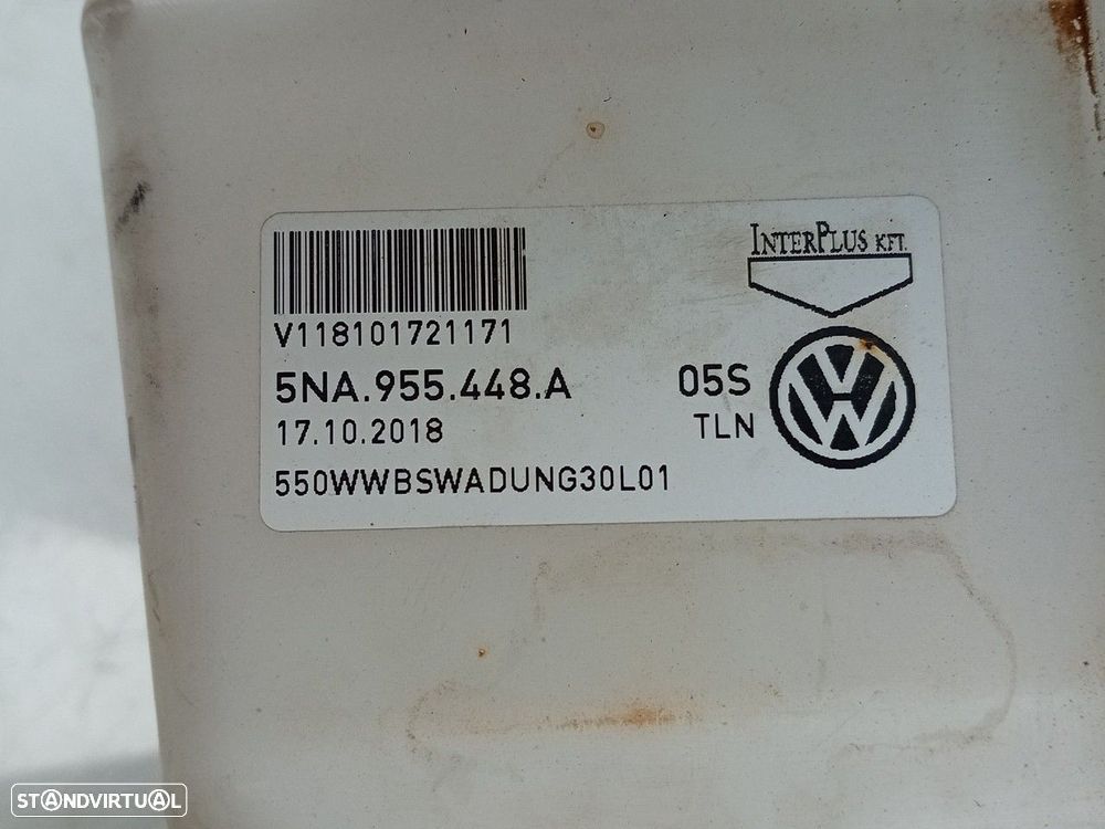 Reservatório / depósito água limpa vidros VOLKSWAGEN Tiguan (AD1, AX1) - 4