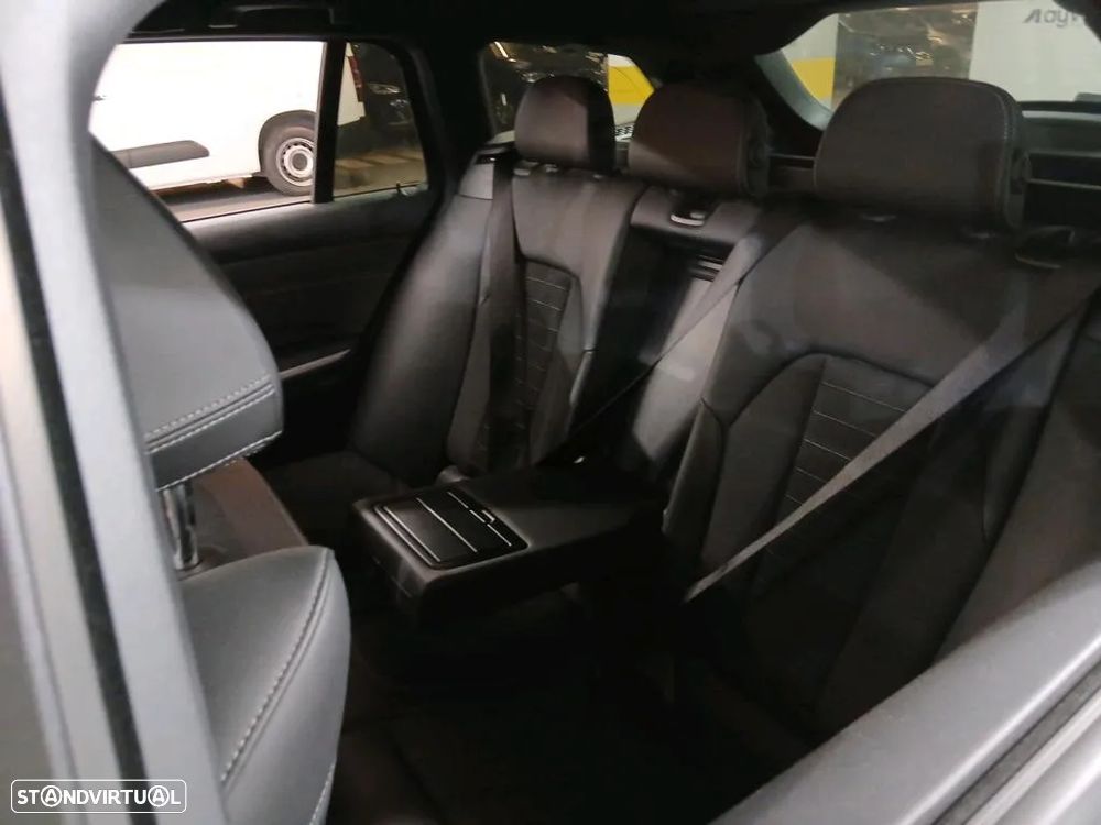 BMW 330 e Touring Corporate Edition Auto - 10
