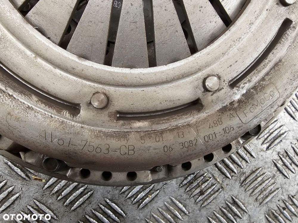 sprzęgło koło dwumasowe volvo s40 ii v50 s60 v60 1.6 d2 av61-7563-cb kpl - 3