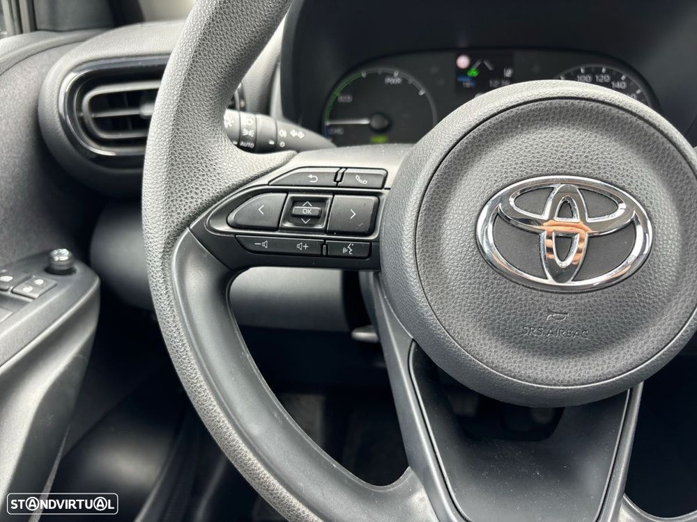 Toyota Yaris 1.5 HDF Comfort Plus - 18
