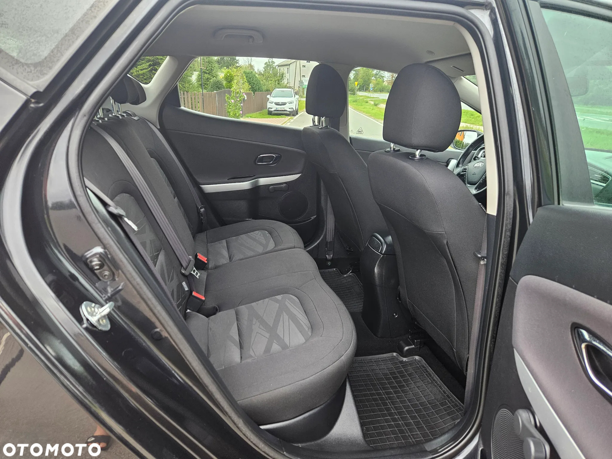 Kia Ceed 1.4 CVVT Dream-Team Edition - 40