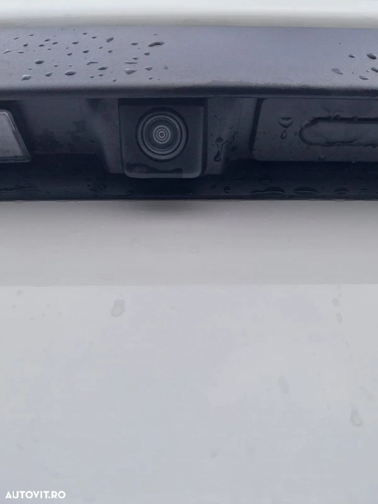 Dacia Duster HEV 140 Journey - 12