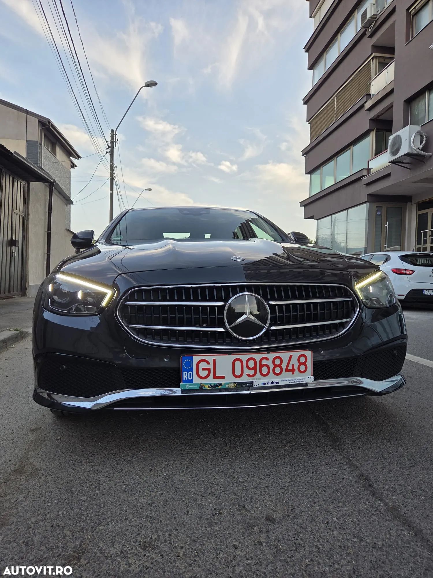 Mercedes-Benz E 400 d 4Matic T 9G-TRONIC - 1