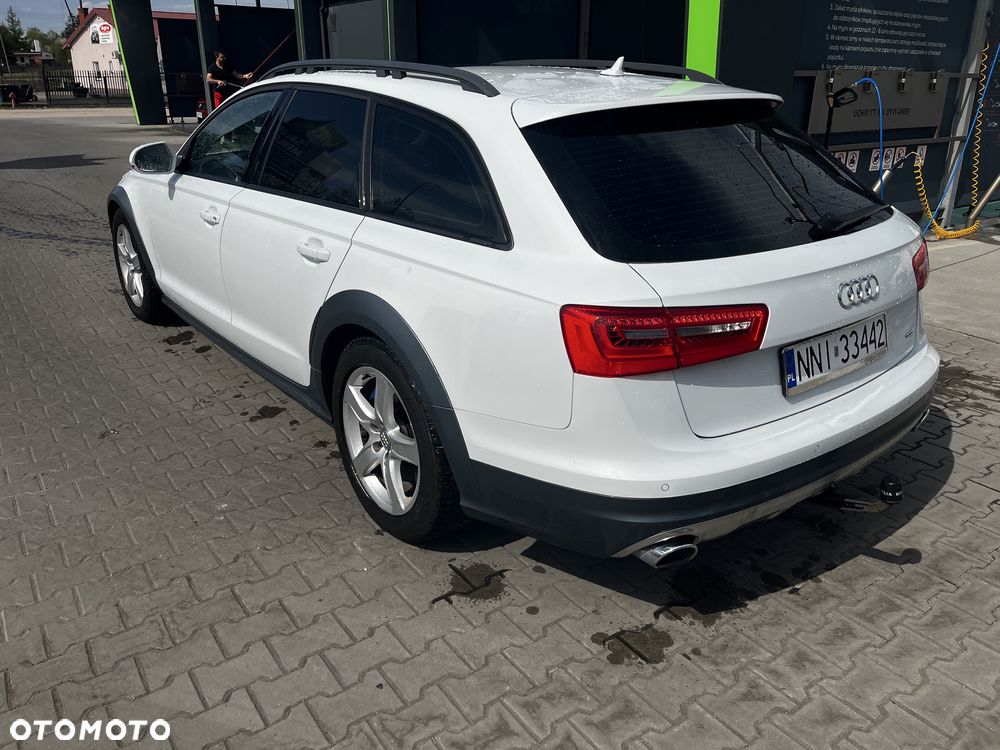 Audi A6 Allroad - 4