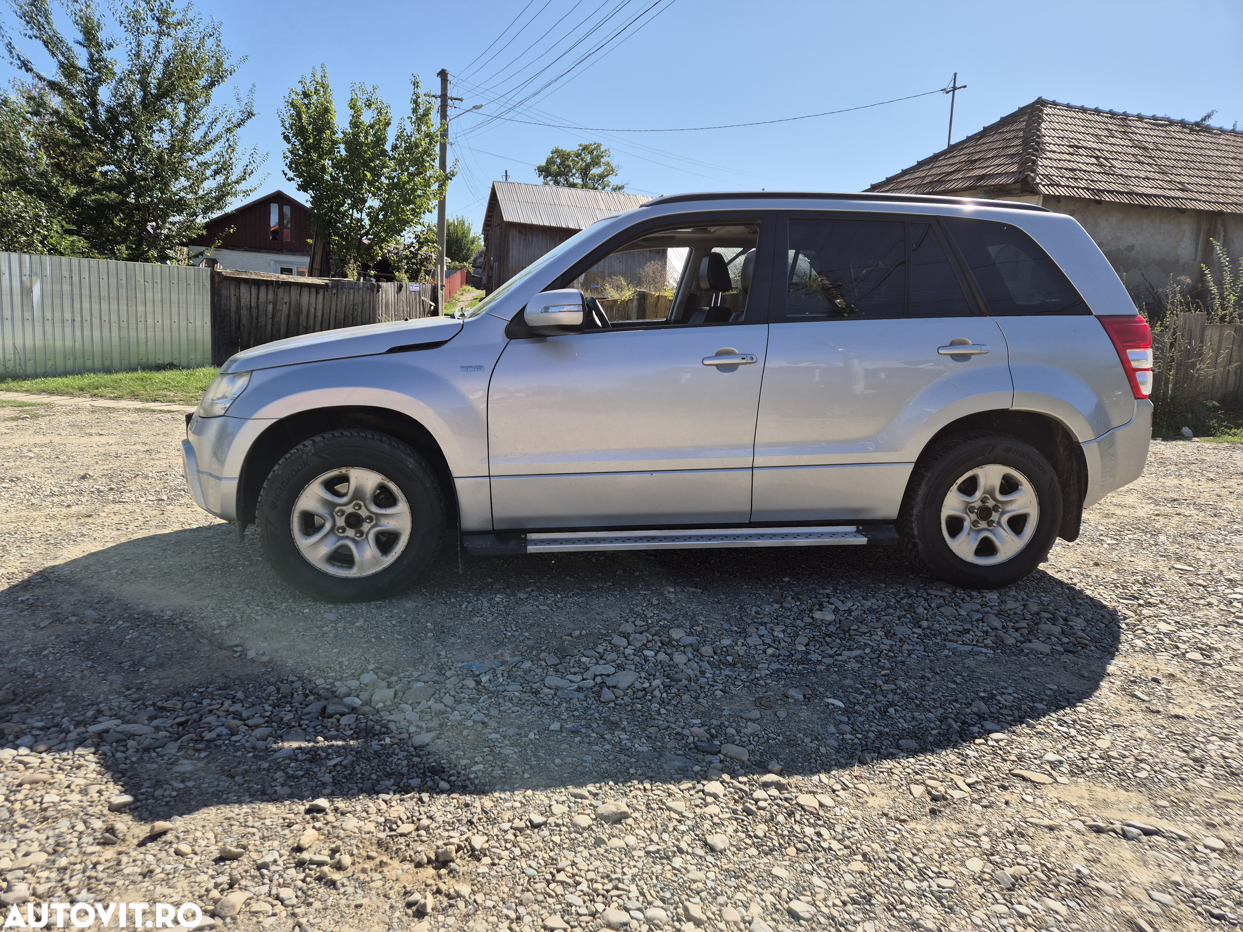 Suzuki Grand Vitara 1.9 DDiS Comfort - 4