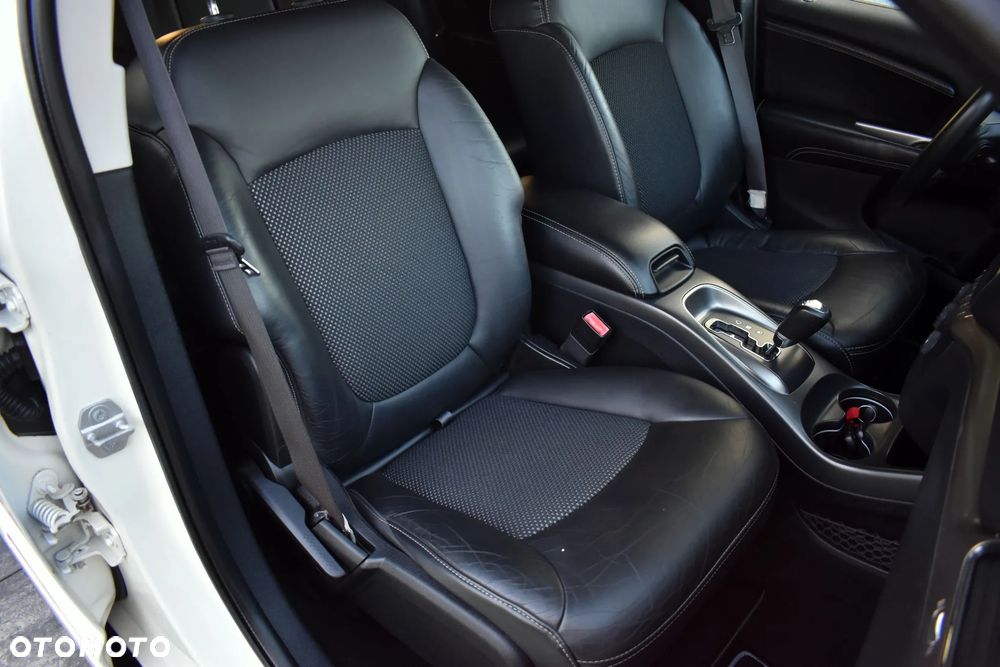 Fiat Freemont 2.0 Multijet 16V DPF Automatik Allrad Cross - 34
