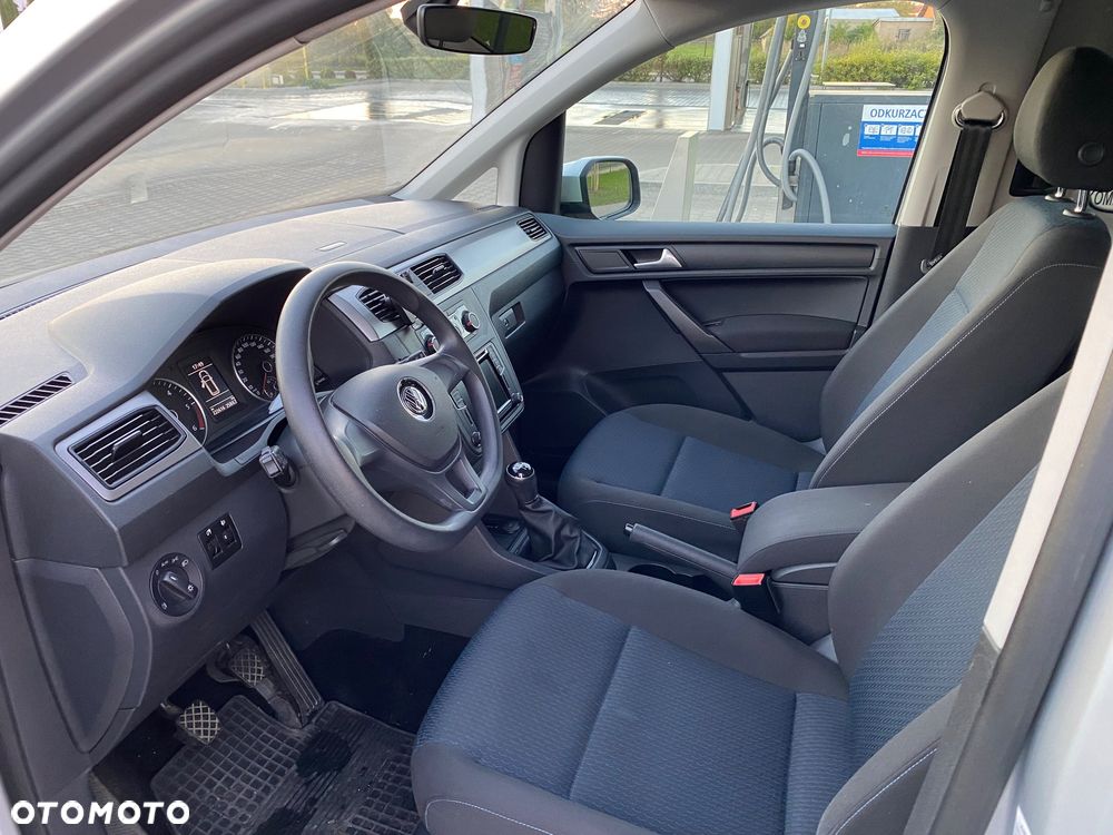 Volkswagen Caddy - 9