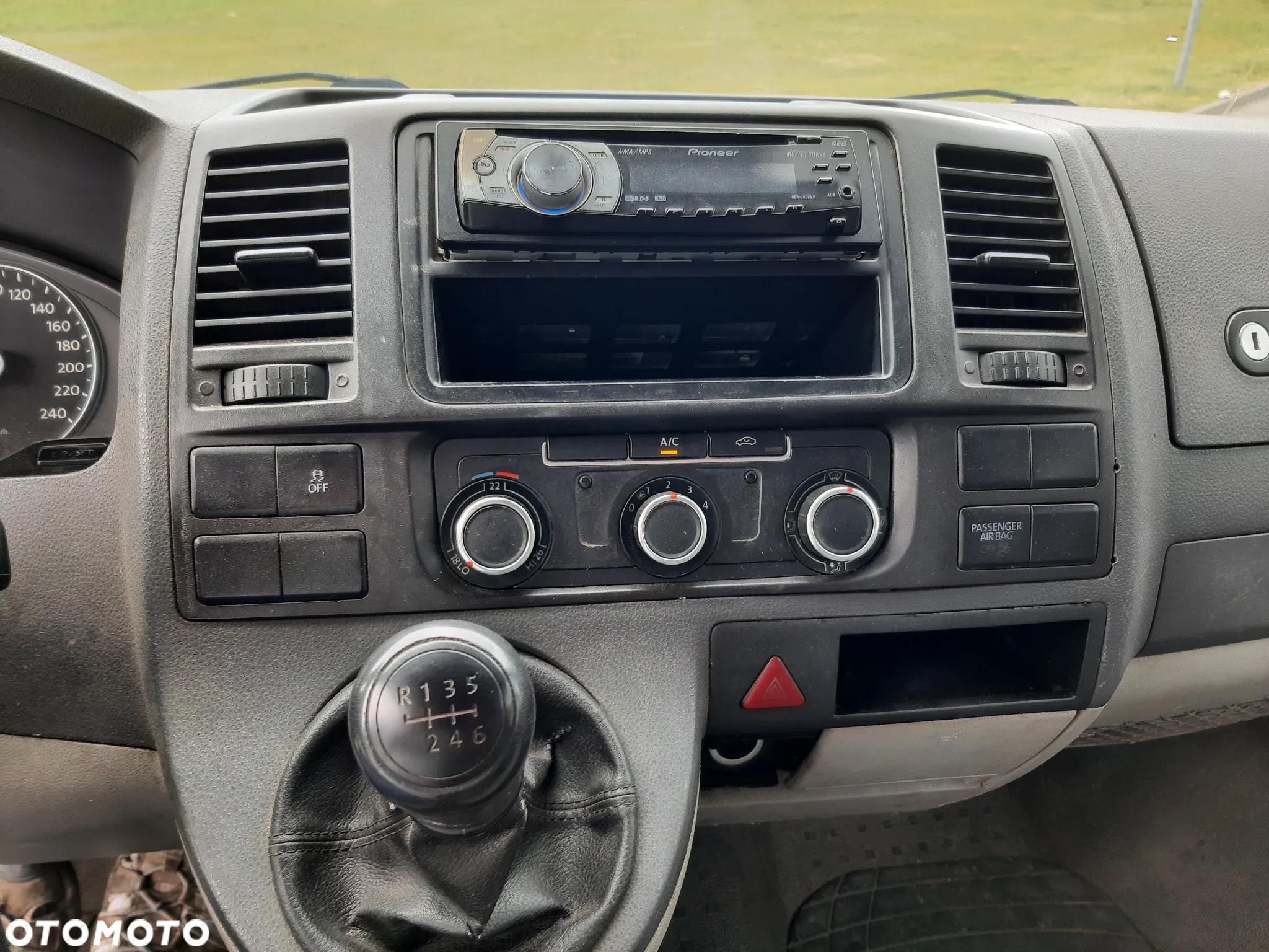 Volkswagen T5 LIFT - 5