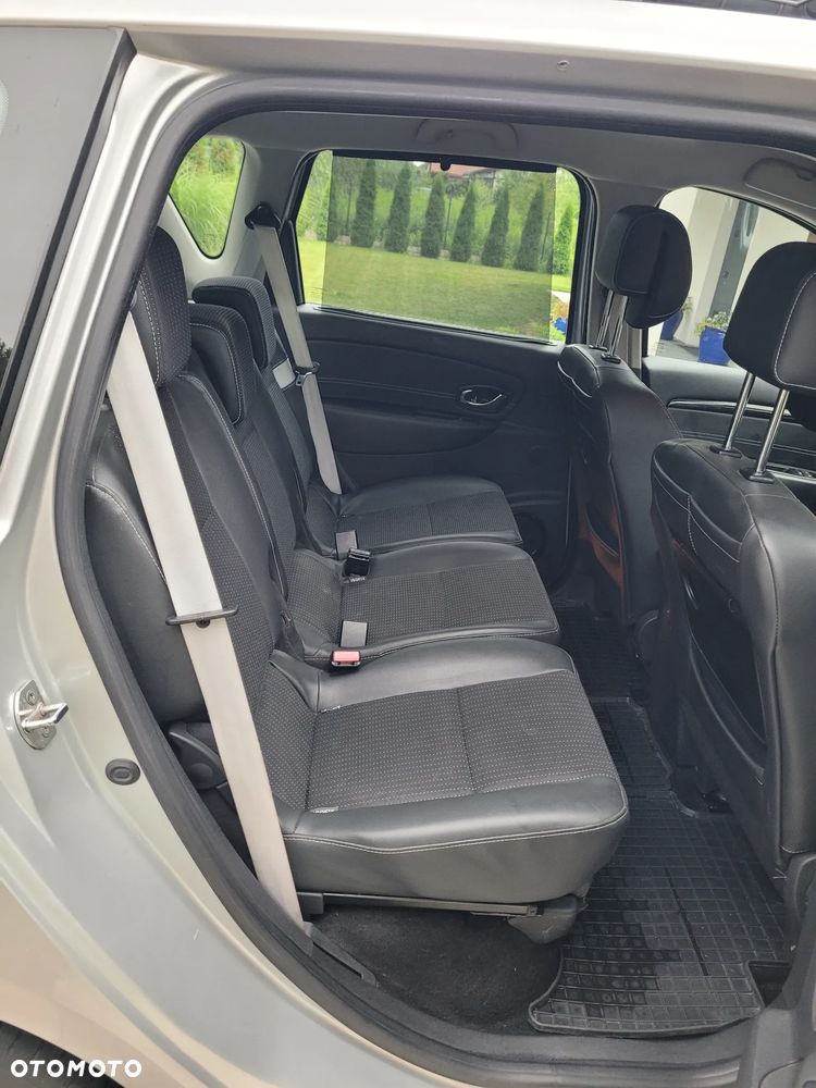 Renault Scenic dCi 110 FAP EDC Bose Edition - 20