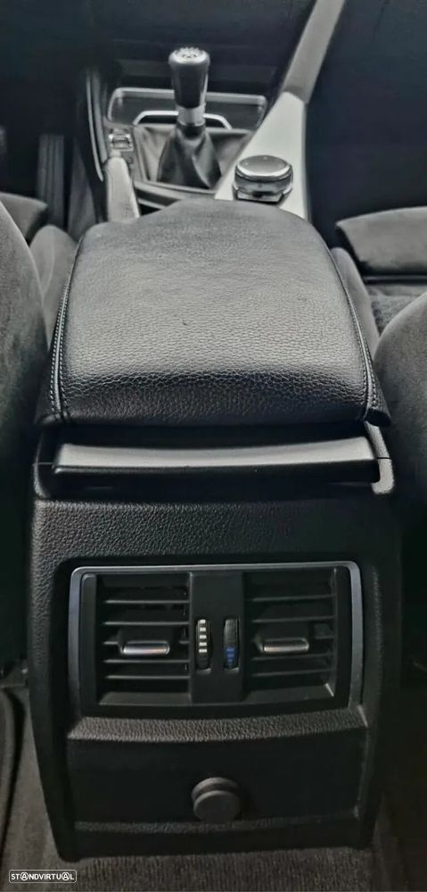 BMW 320 - 11