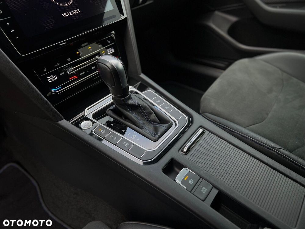 Volkswagen Arteon 2.0 TSI 4Motion R DSG - 14