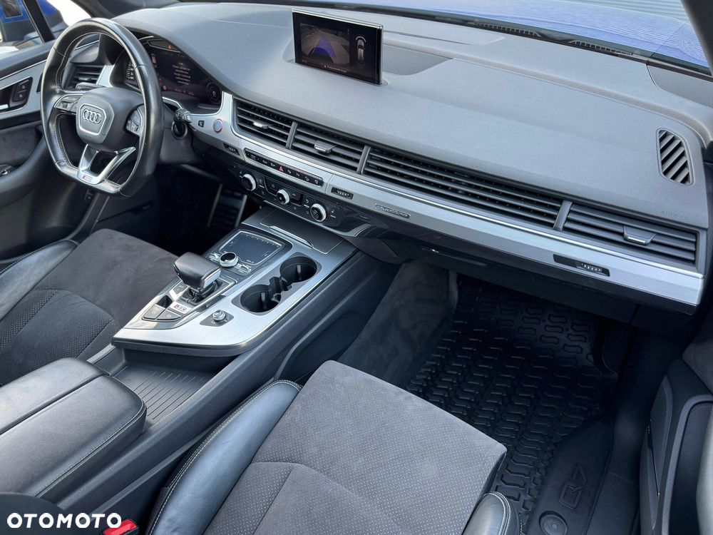 Audi SQ7 - 20
