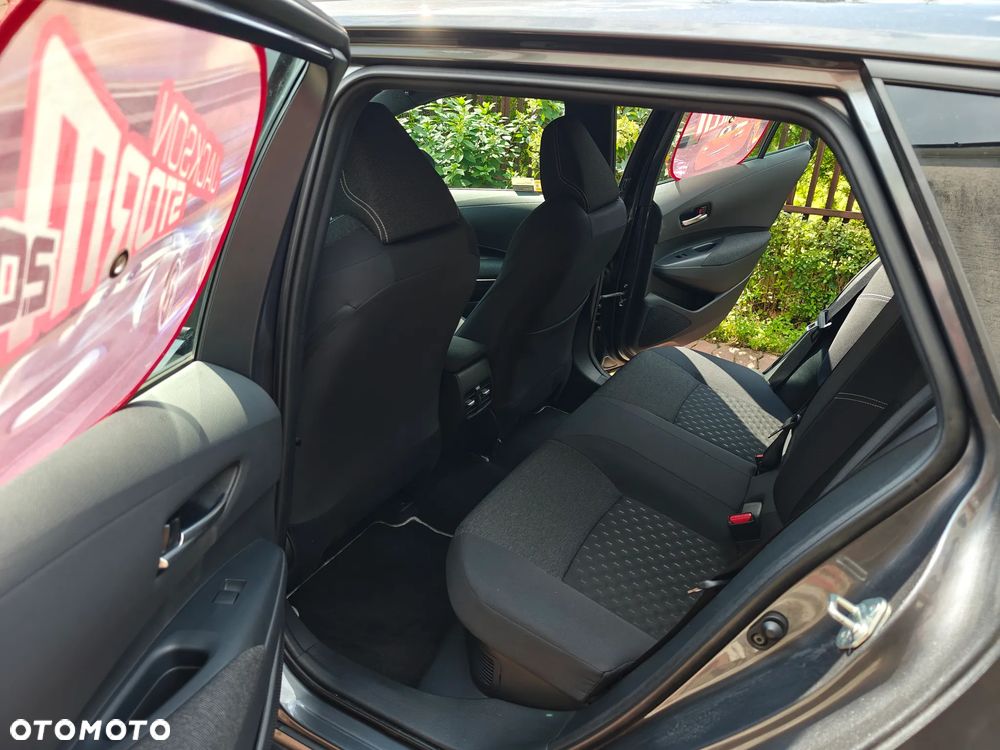 Toyota Corolla 1.8 Hybrid Comfort - 10