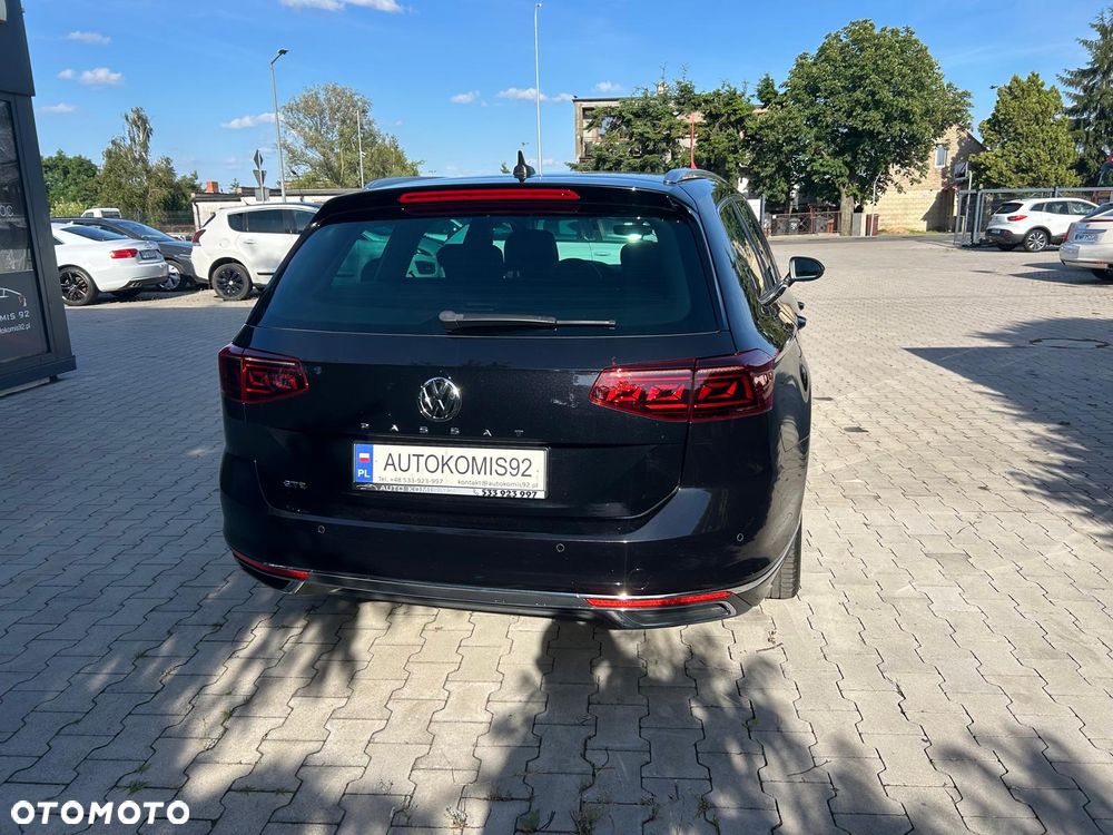 Volkswagen Passat - 6