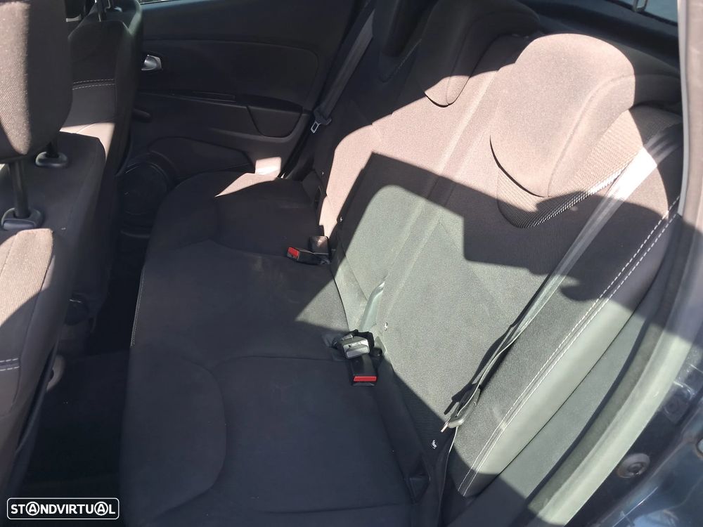 Renault Clio 0.9 TCe Limited - 9