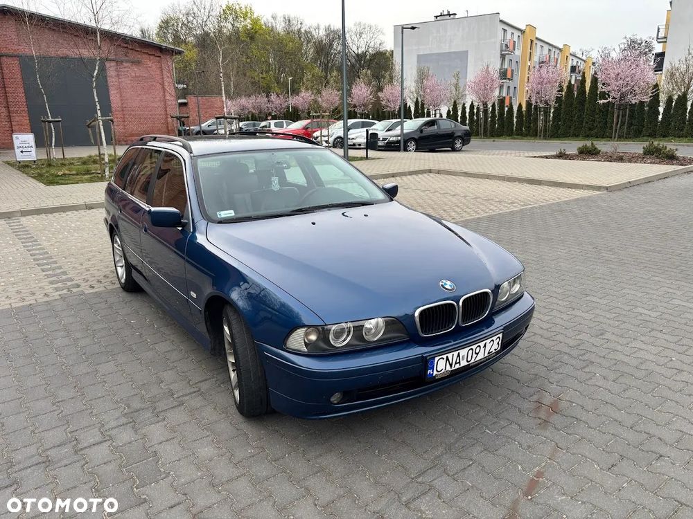 BMW Seria 5 - 1