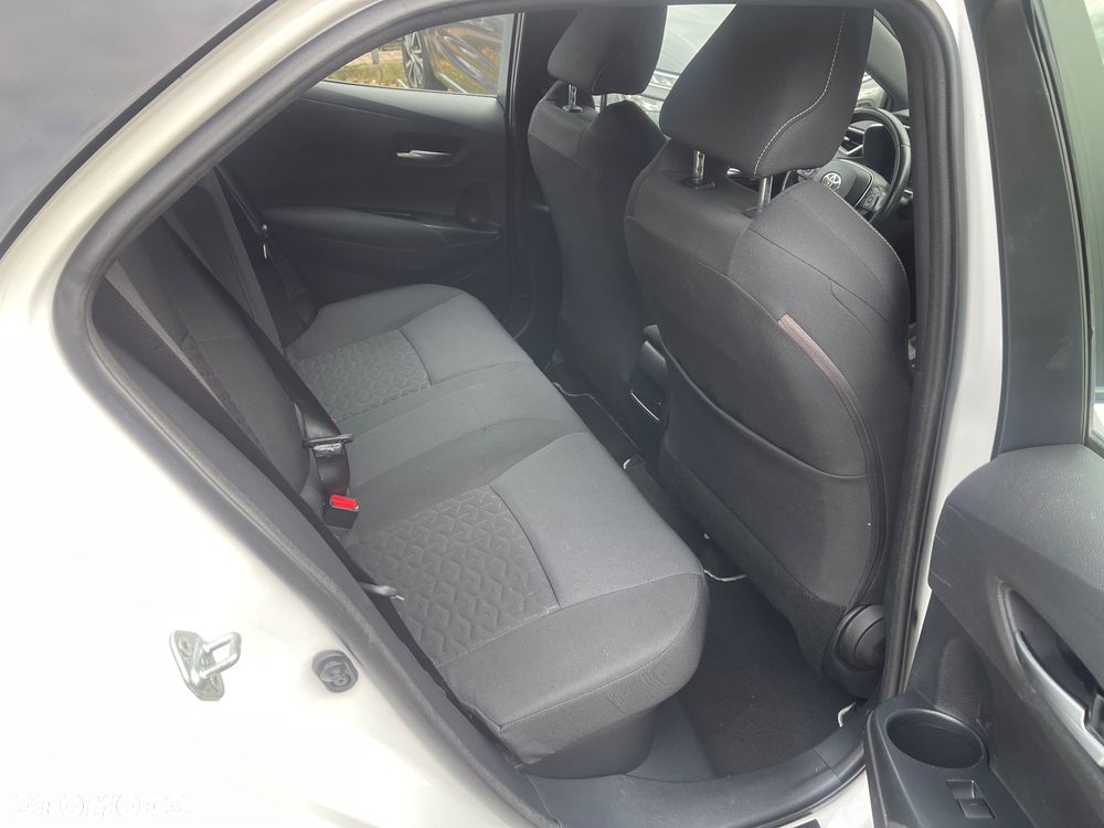 Toyota Corolla 1.8 Hybrid Comfort - 16