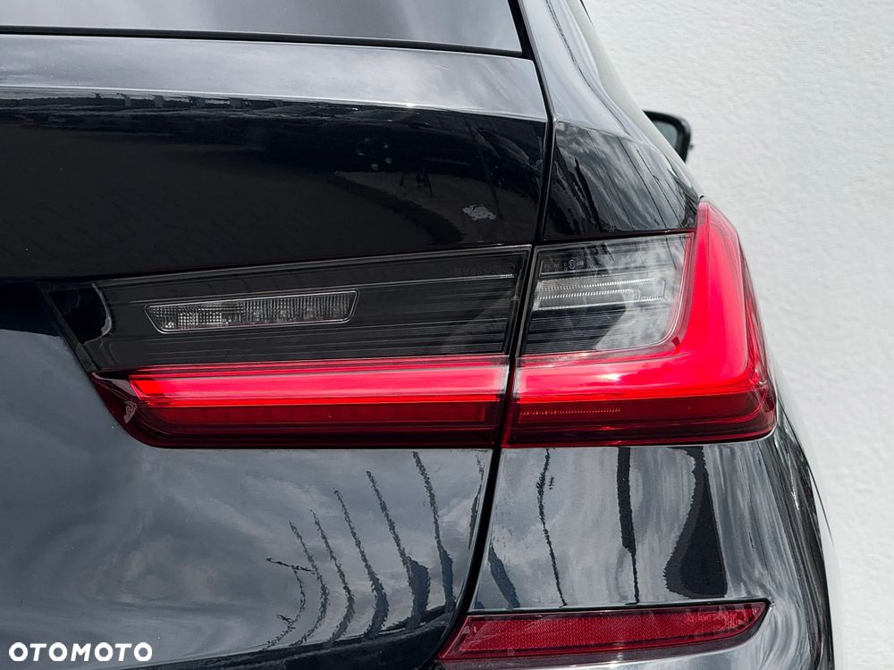 BMW Seria 3 318d Sport Line Shadow - 9