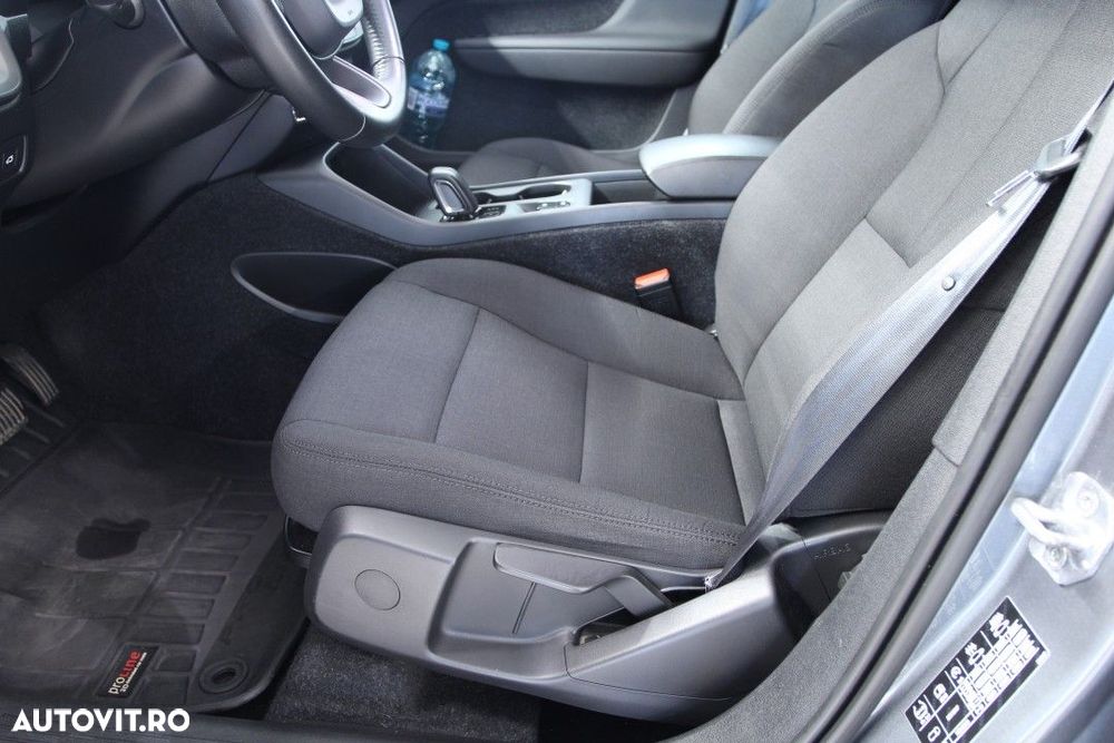 Volvo XC 40 - 22