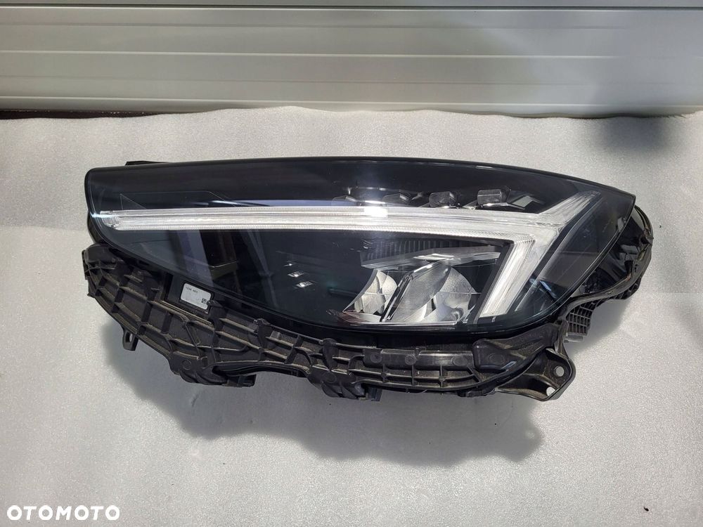 volvo xc40 lift base led przód strona lewa 32420415 - 2