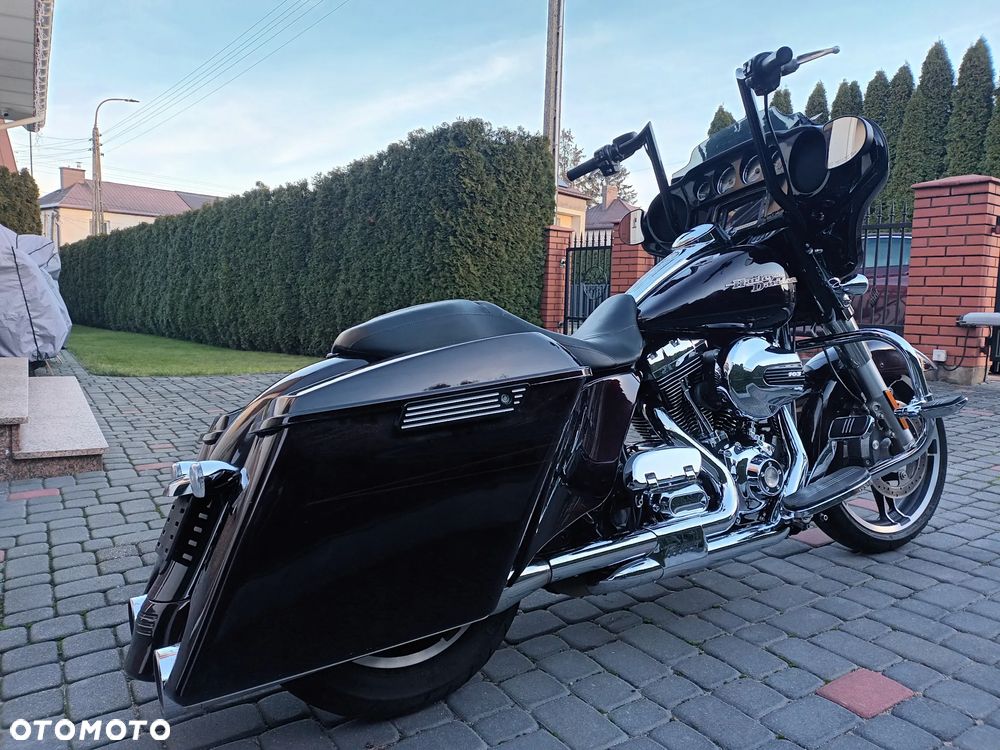 Harley-Davidson Touring Street Glide - 5