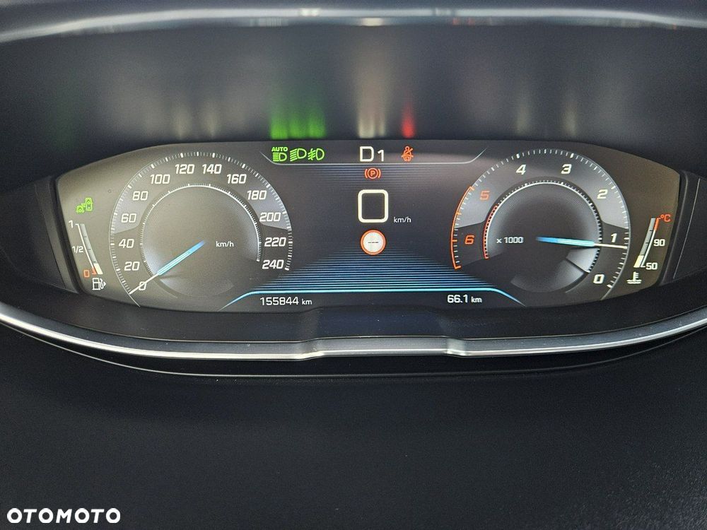 Peugeot 3008 1.5 BlueHDi GT S&S EAT8 - 32