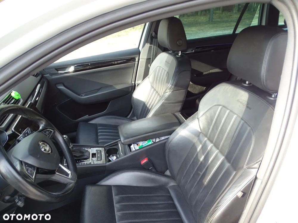 Skoda Superb 2.0 TDI 4x4 DSG L&K - 5