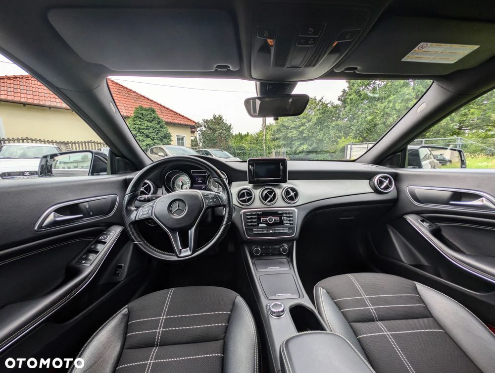 Mercedes-Benz CLA - 5