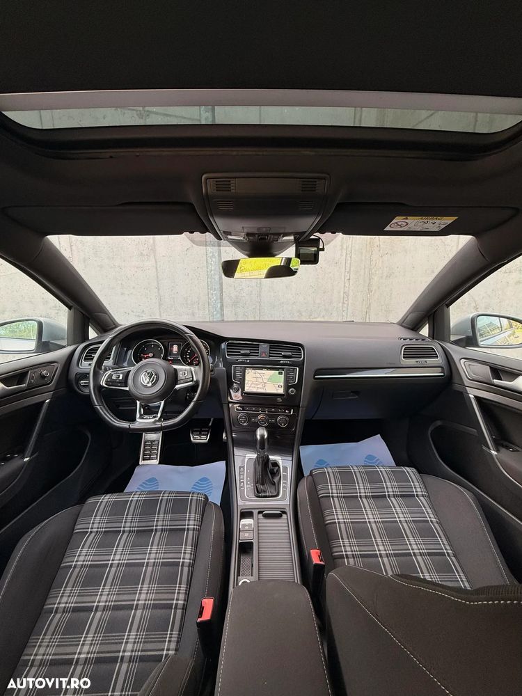 Volkswagen Golf 2.0 TDI DSG GTD - 18