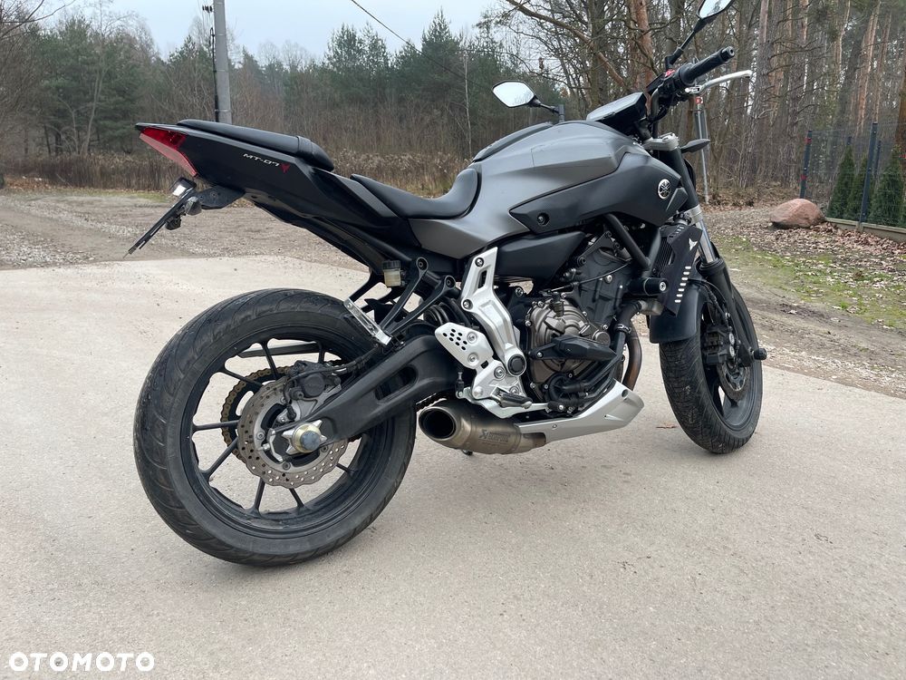 Yamaha MT - 2