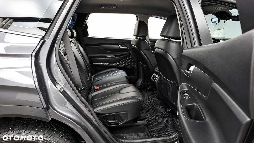 Hyundai Santa Fe - 12