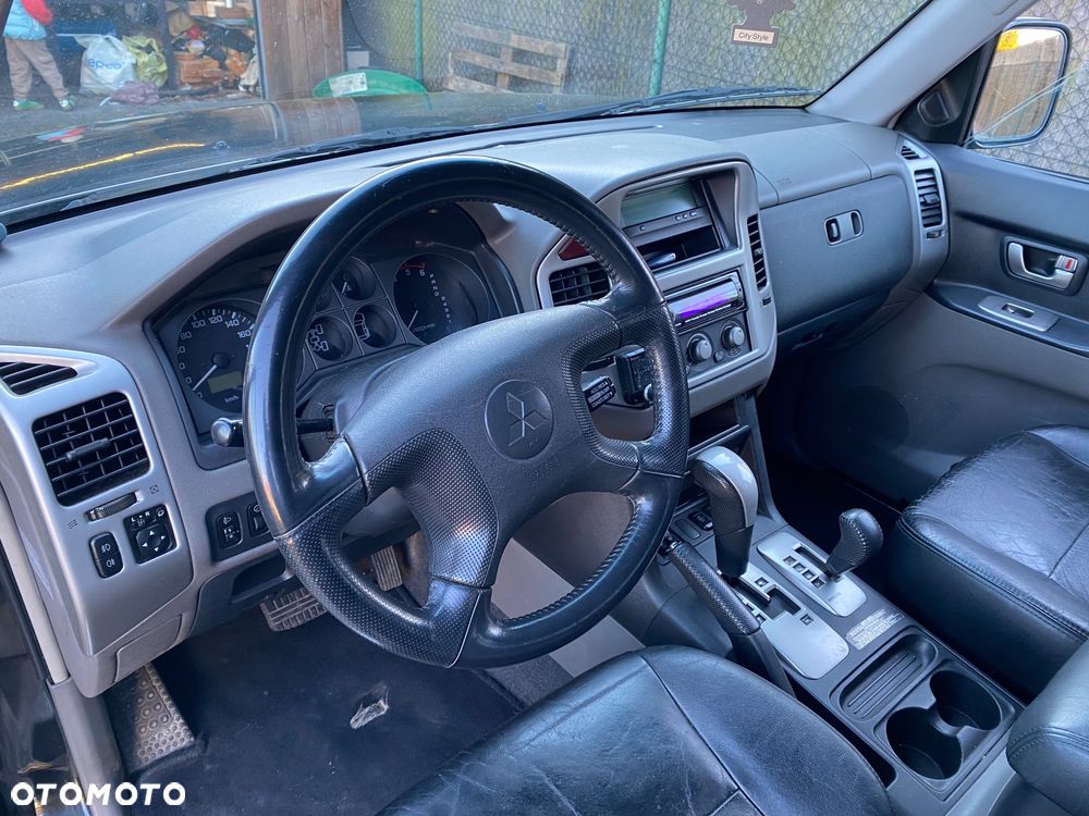 Mitsubishi Pajero 3.2 DI-D Edition 20 - 7