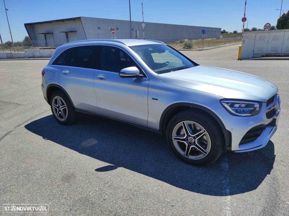 Mercedes-Benz GLC 300 de 4Matic 9G-TRONIC AMG Line - 12