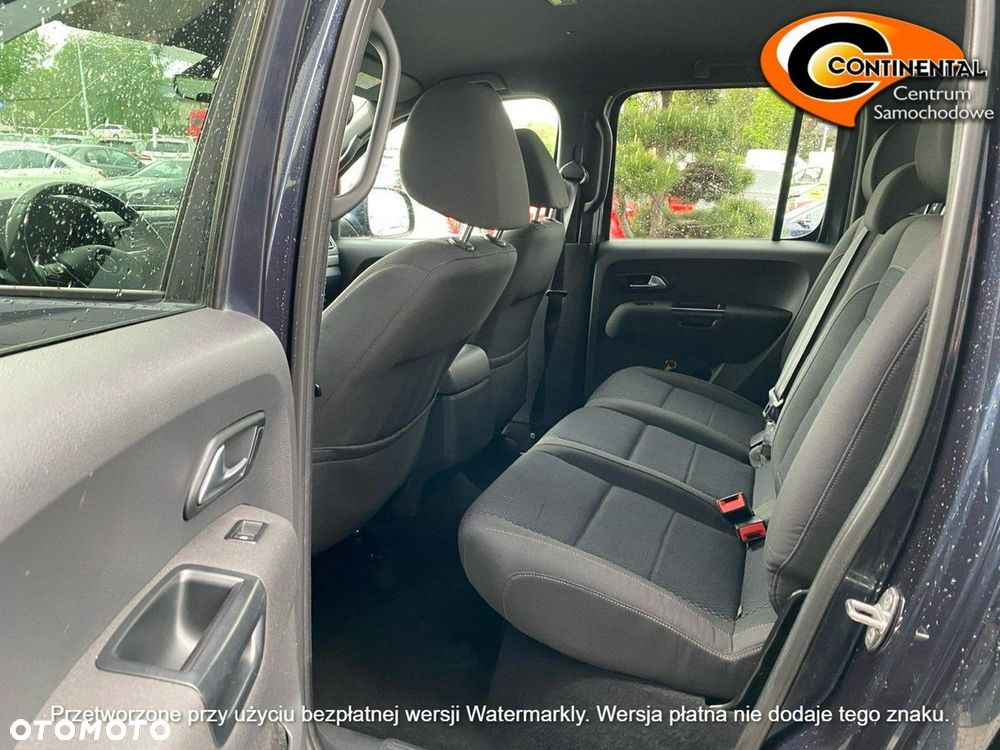 Volkswagen Amarok - 12