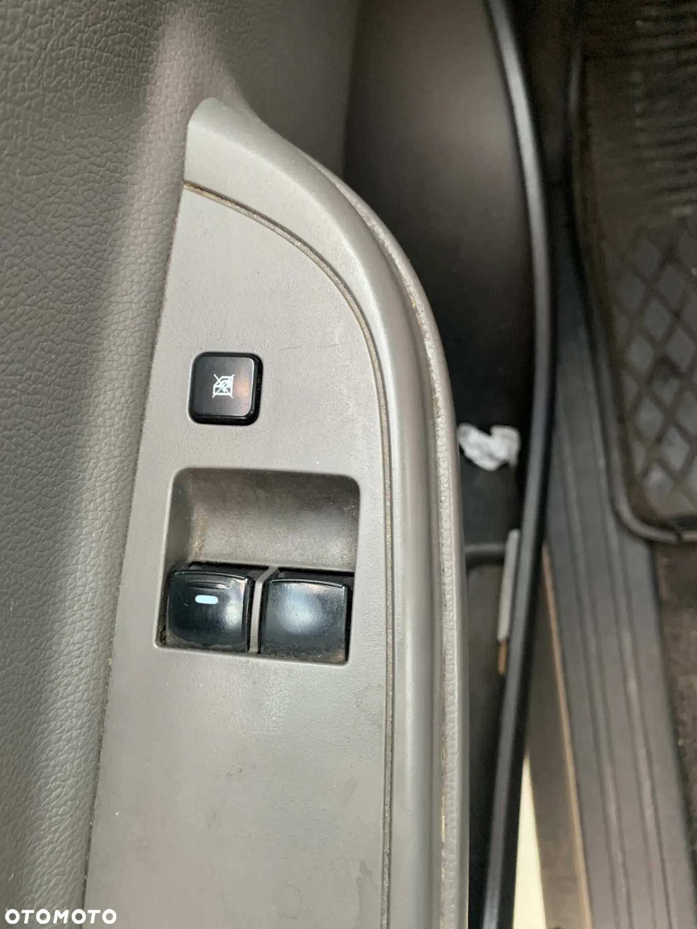 Mitsubishi L200 2.4 d CC Invite - 18