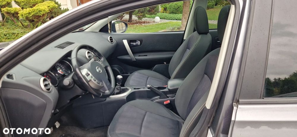 Nissan Qashqai+2 2.0 360 - 19