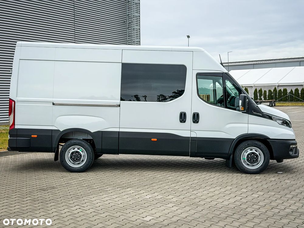 Iveco Daily 35S16HA8 V 2.3 Diesel 160KM MT6 Zabudowa Brygadowa CARPOL! - 8