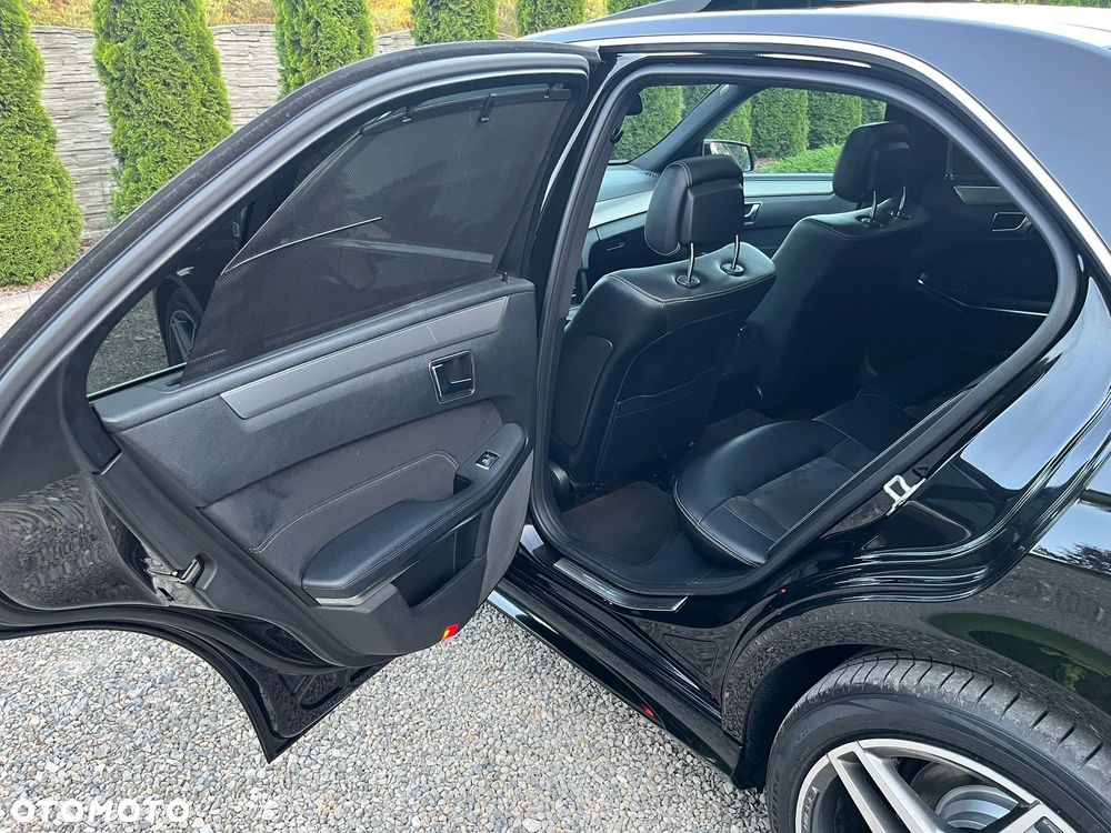 Mercedes-Benz Klasa E 250 CDI DPF BlueEFFICIENCY 7G-TRONIC Avantgarde - 28