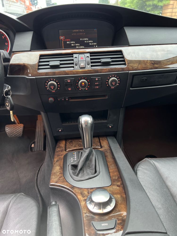 BMW Seria 5 - 15