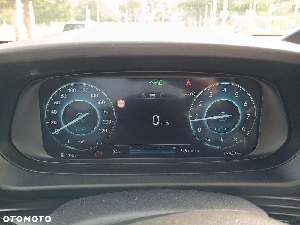 Hyundai Bayon - 12