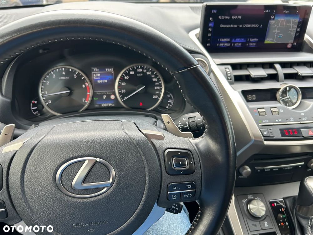 Lexus NX 300 Prestige AWD - 4