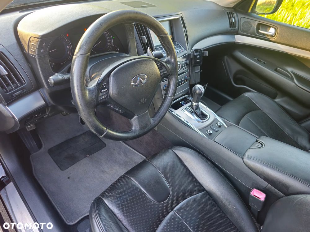 Infiniti G GT Premium AWD - 15